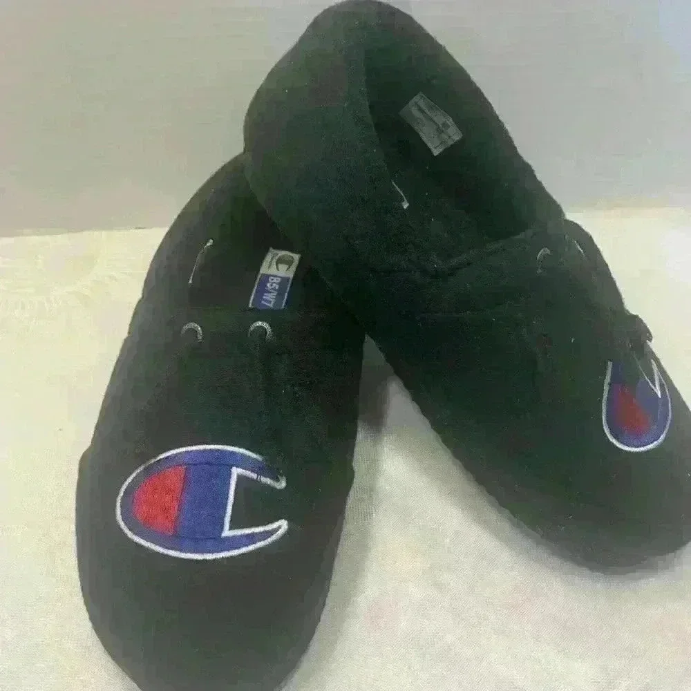Champion clippers or casualwear black Big logo, blue, red and white sizeB5/W7
